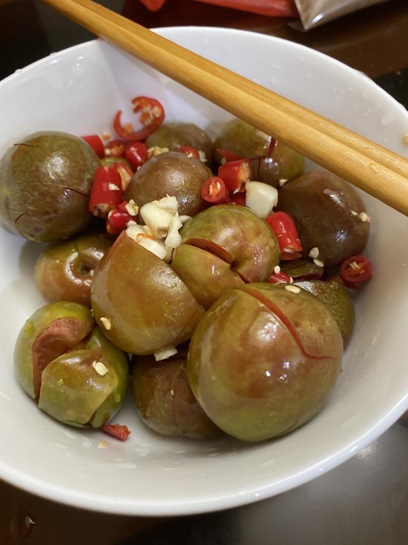 生腌李子