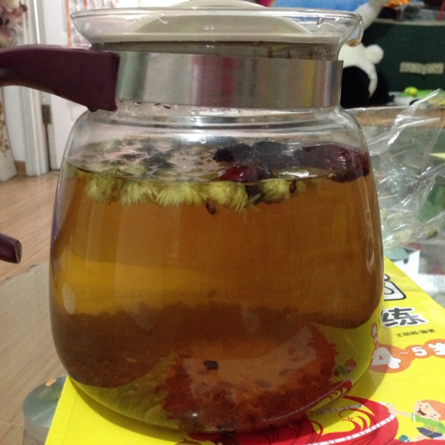 枸杞菊花茶