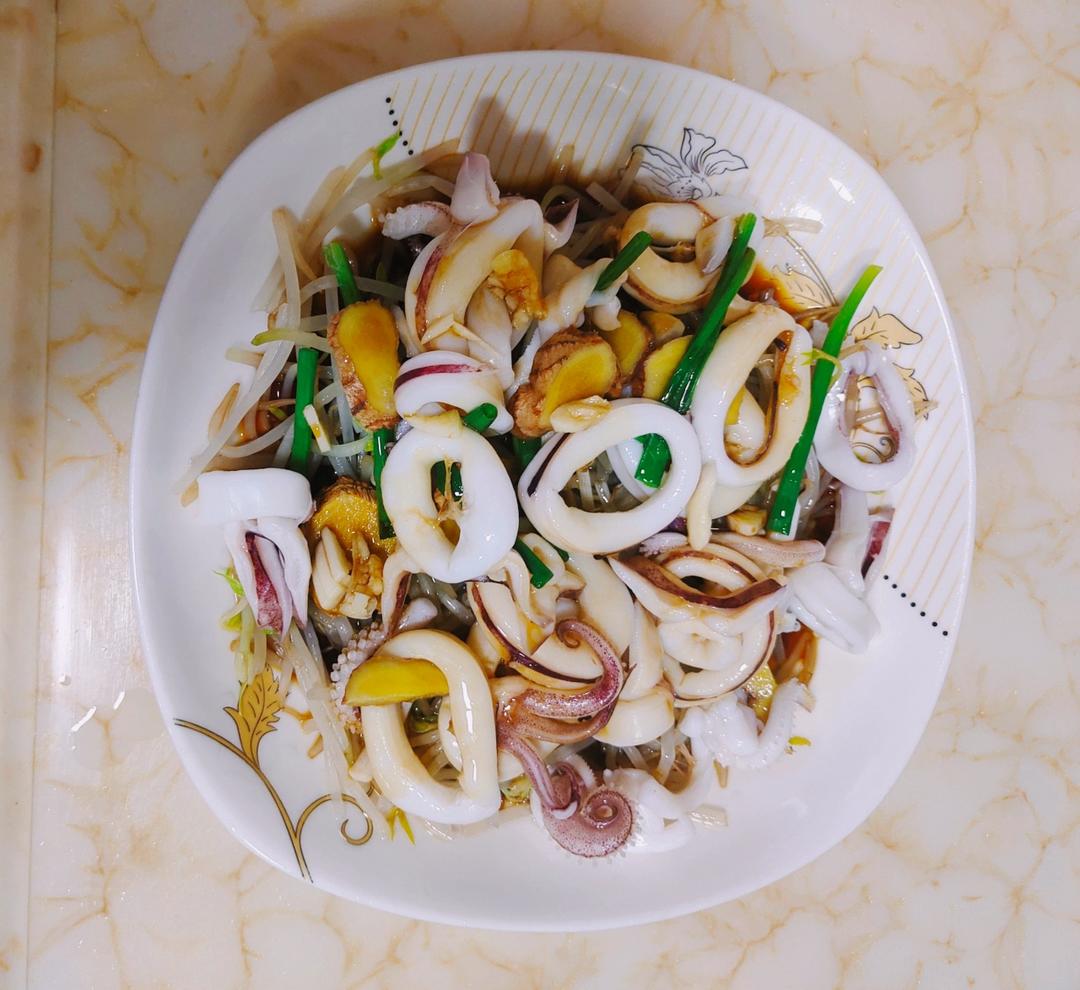 油泼豆芽鱿鱼卷