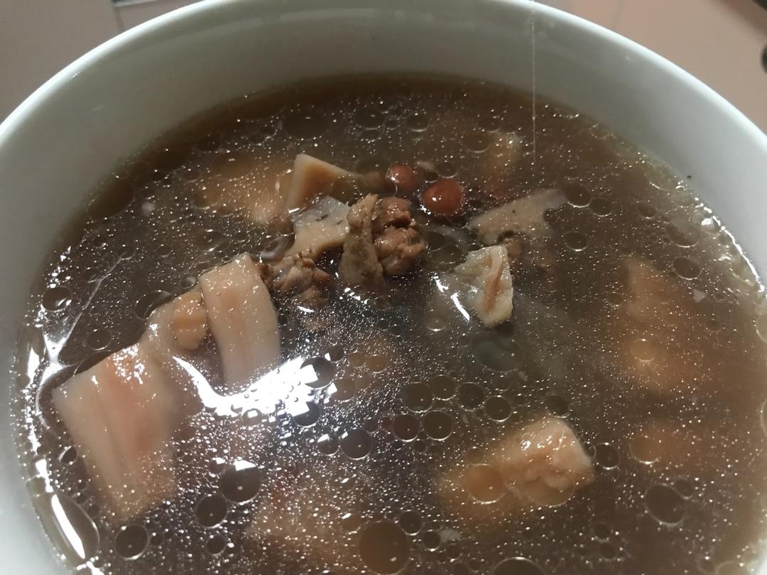 排骨莲藕汤