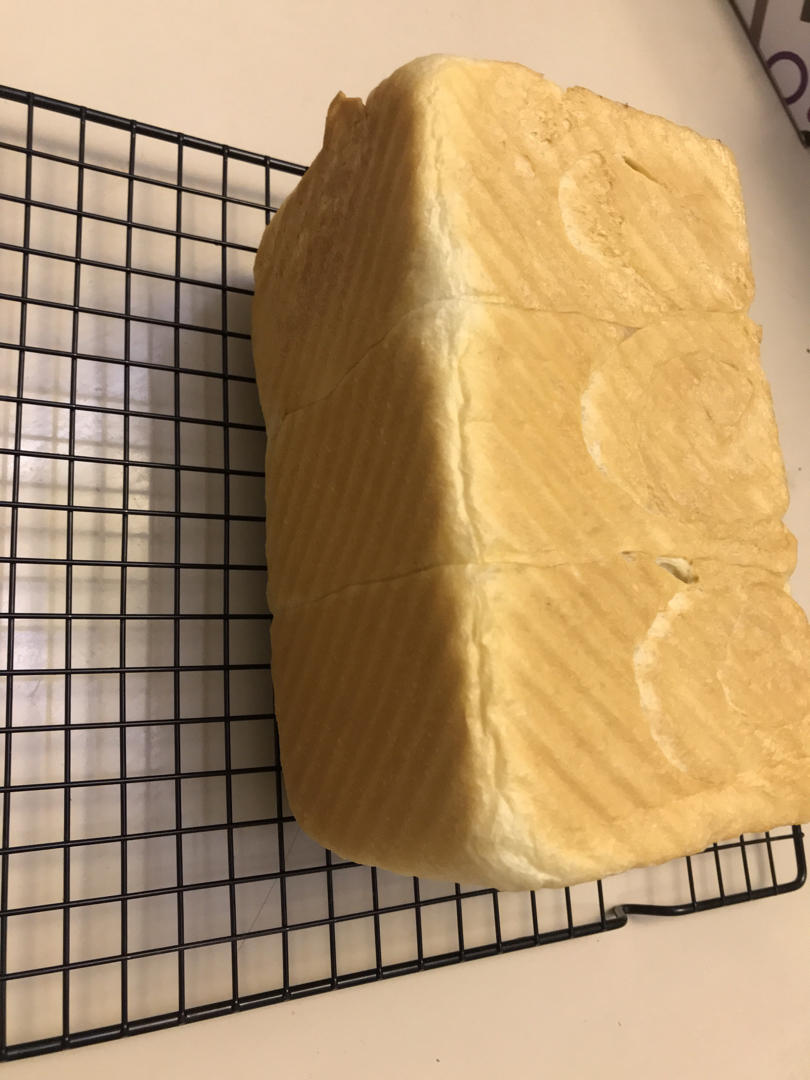 升级版奶香手撕吐司