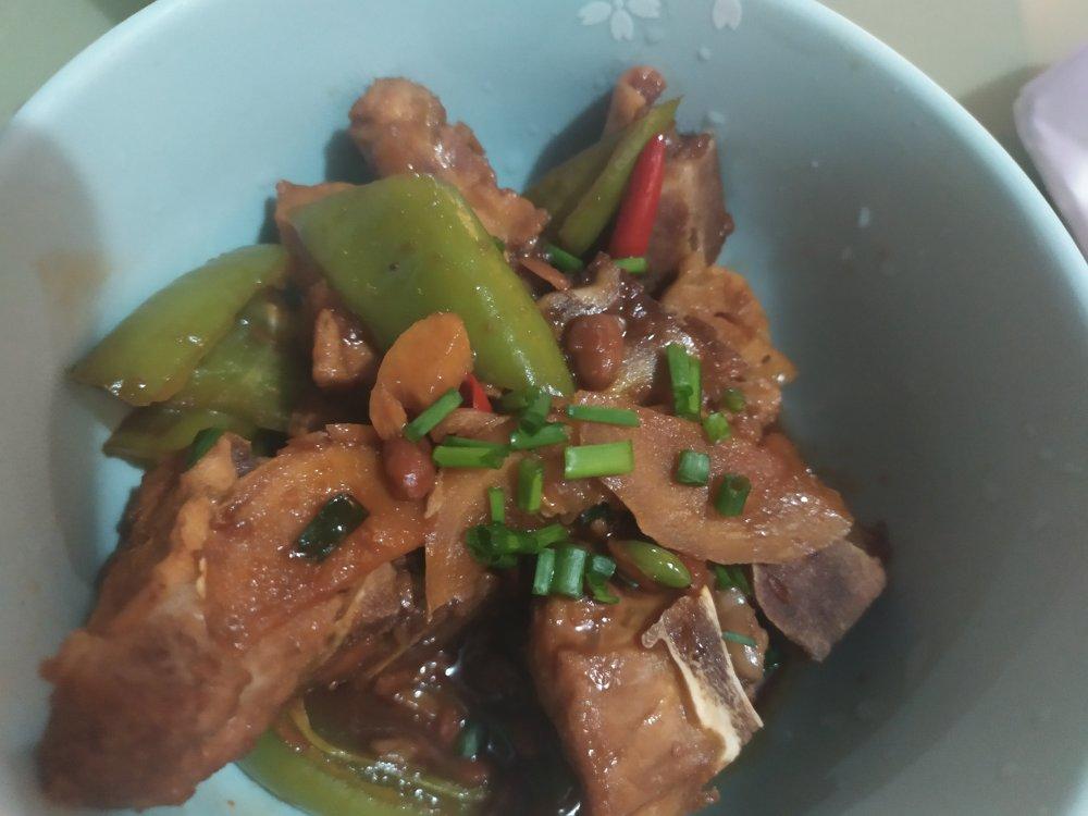 满屋飘香的酱脊骨