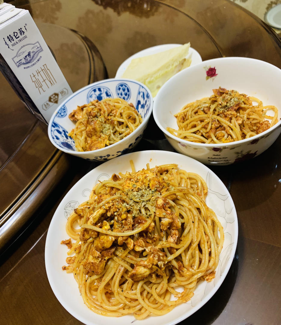 番茄肉酱意面