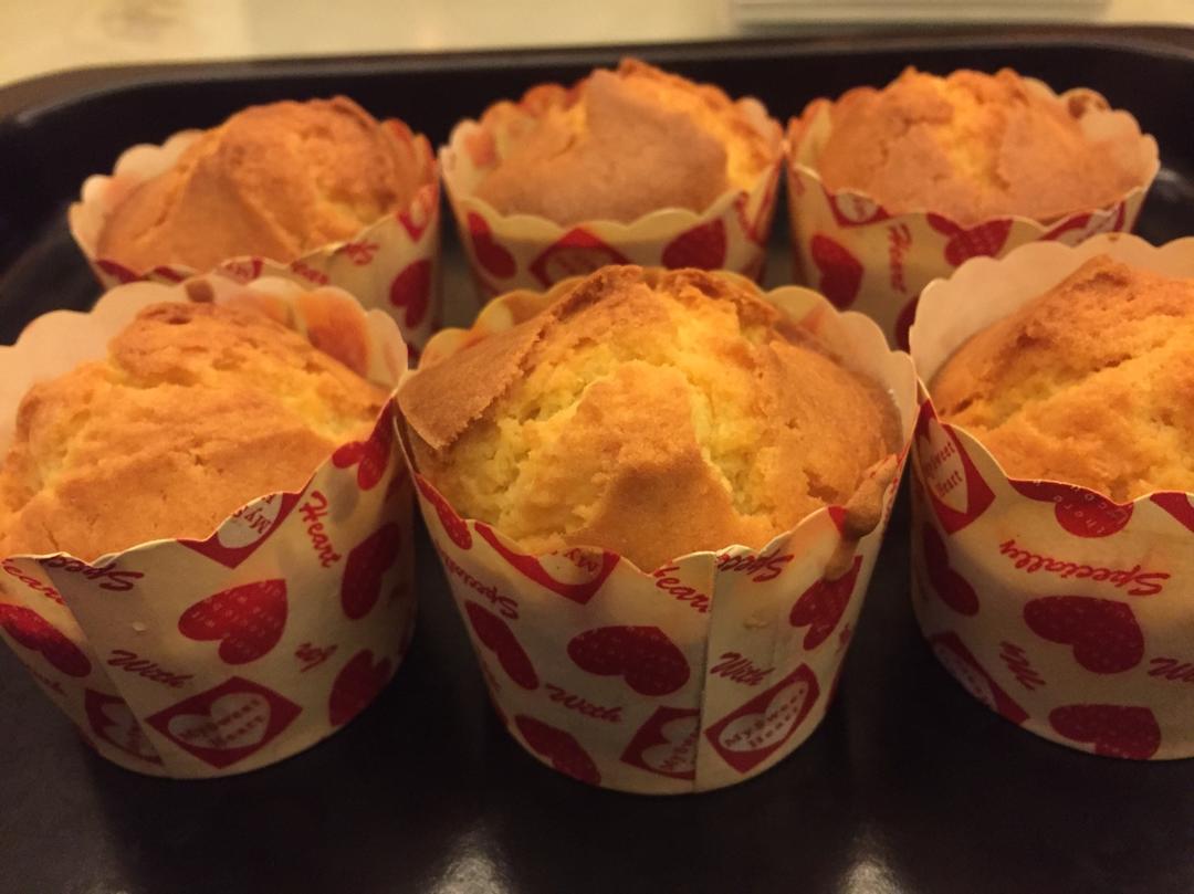 马芬蛋糕（基本拌和法）