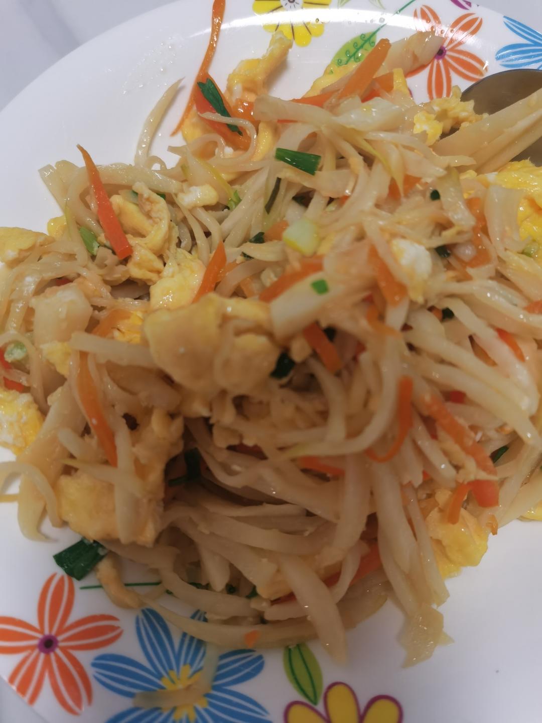 三种版本之茭白丝炒蛋