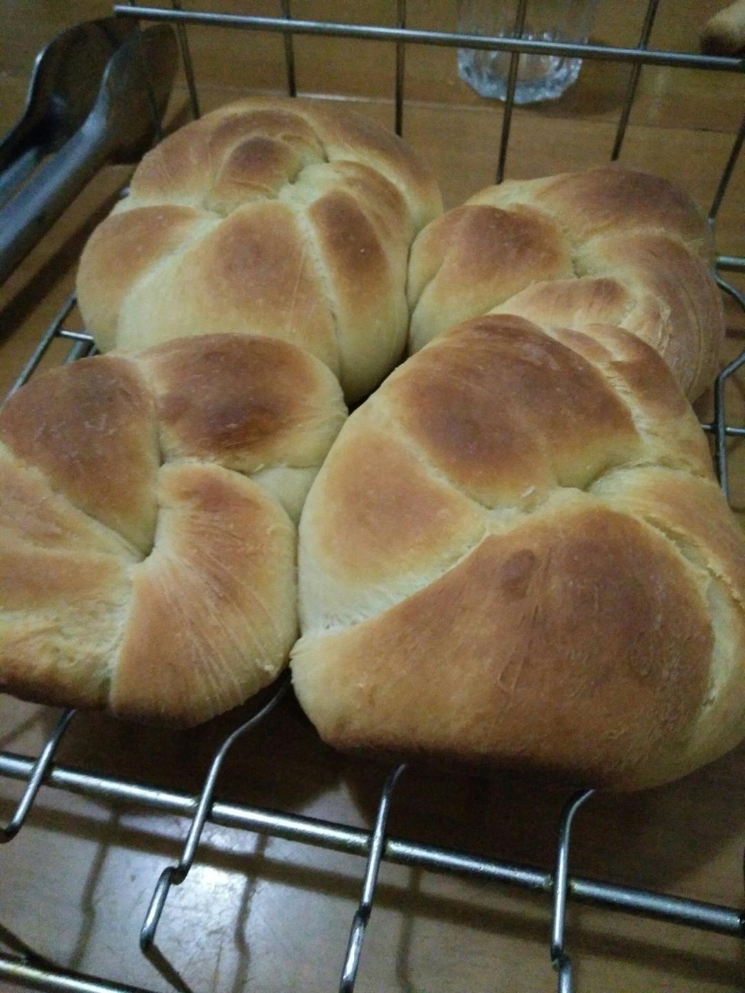 淡奶油老式面包