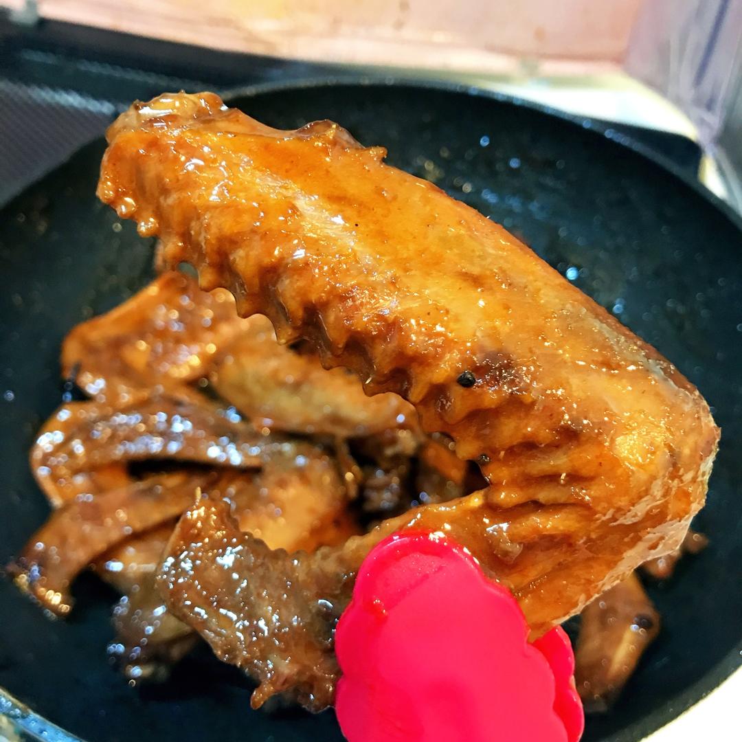 酱香鸭翅