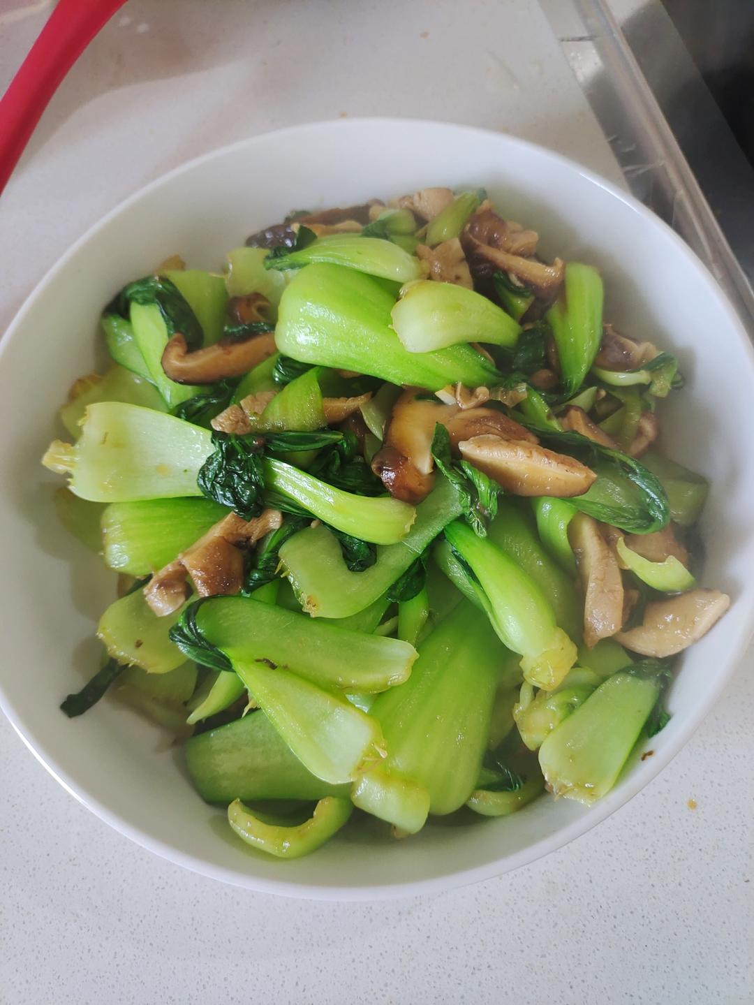 比肉还好吃的——蚝油香菇油菜