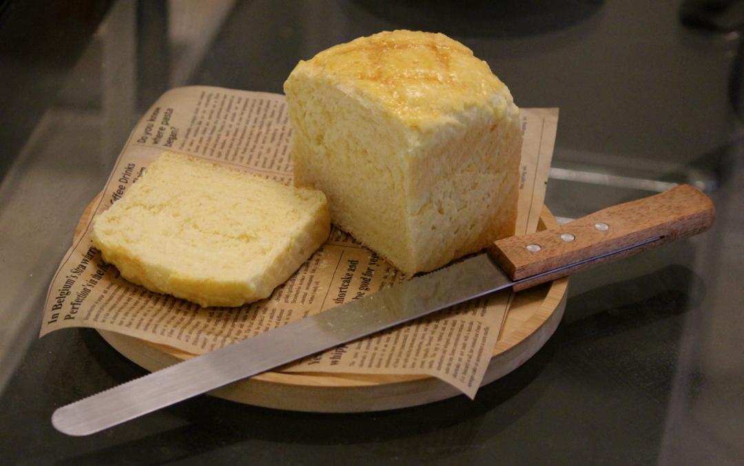 菠萝奶酥吐司