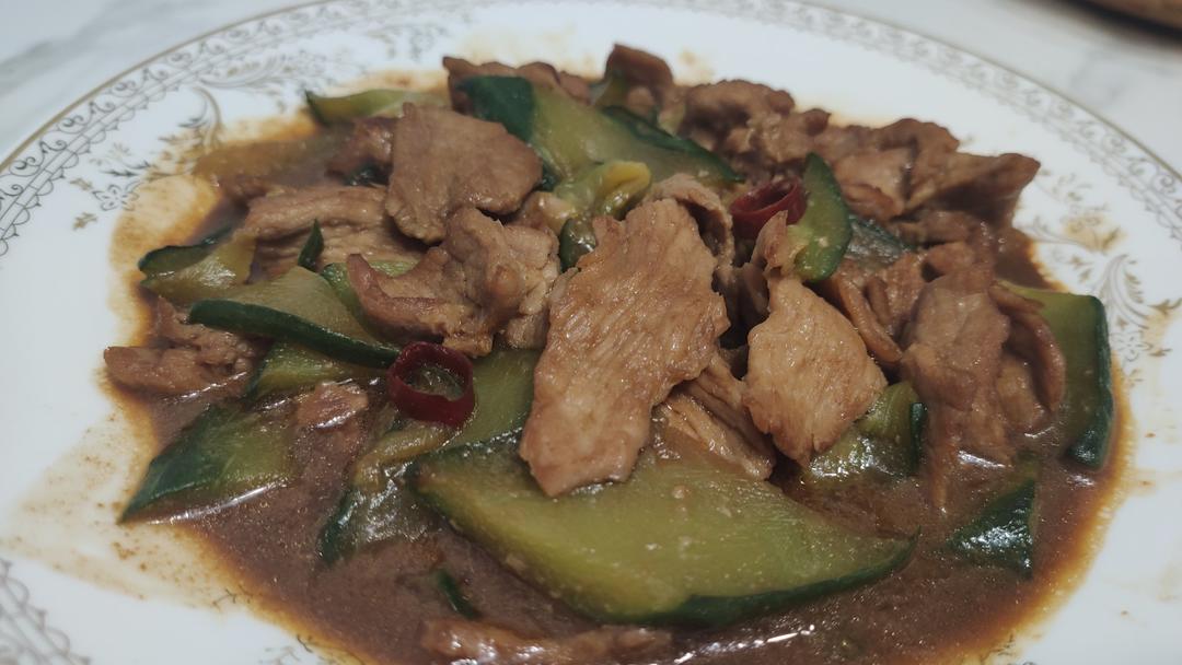 脆黄瓜炒肉