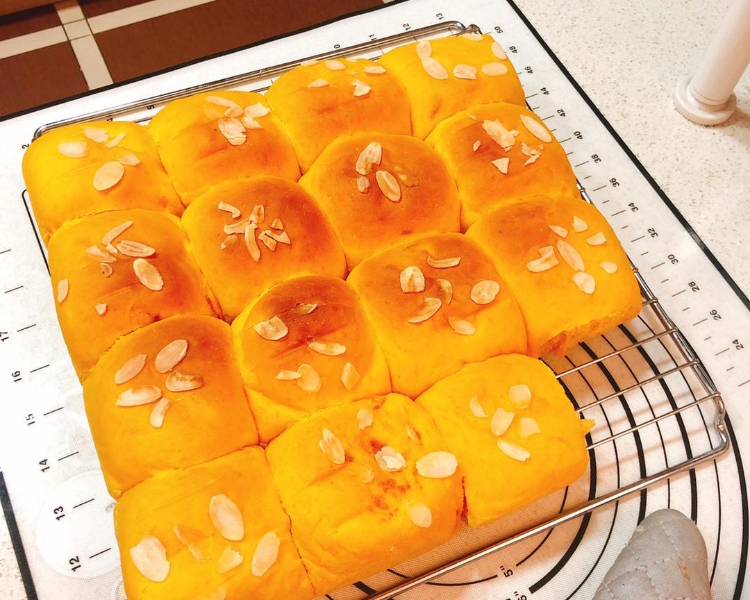 波兰种超软南瓜奶酪排包的做法