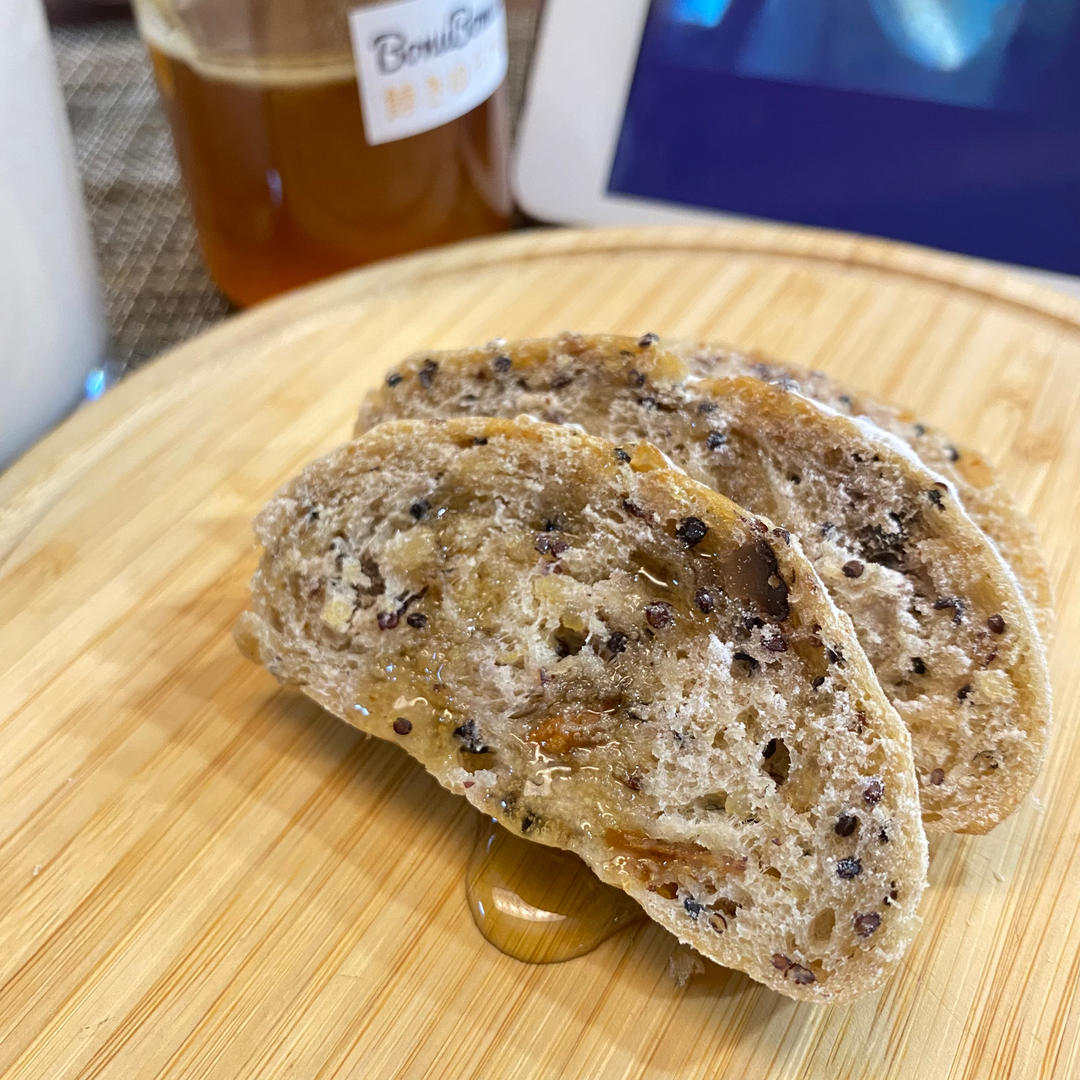 藜麦面包
