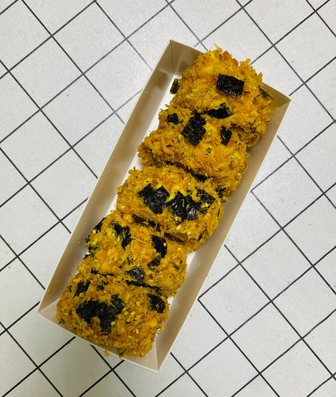 朋友都说比鲍师傅好吃的海苔肉松小贝