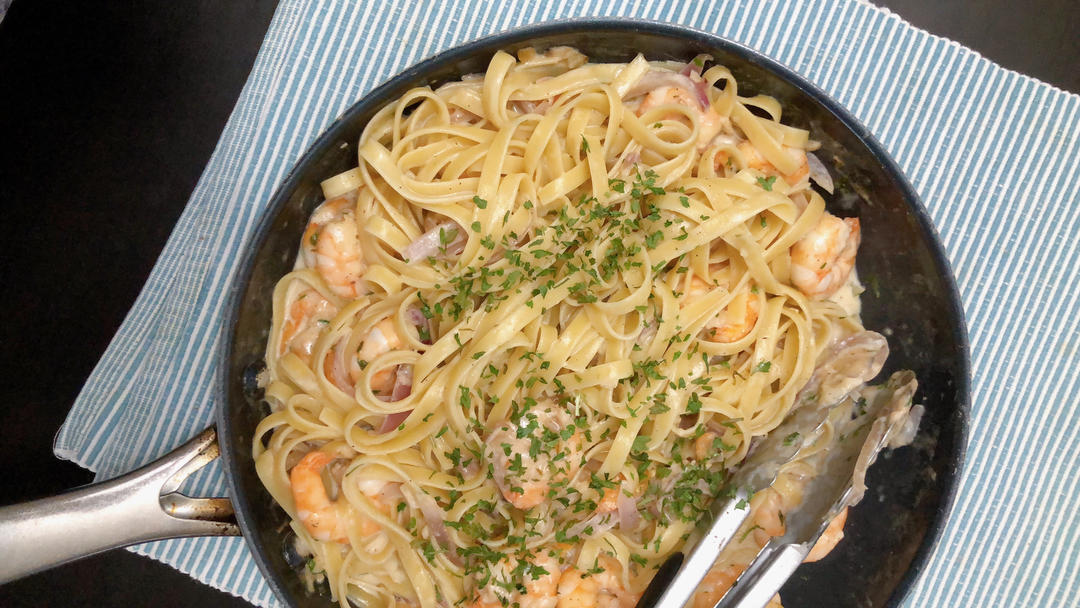 白葡萄酒海鲜意面（Seafood Pasta with White Wine）