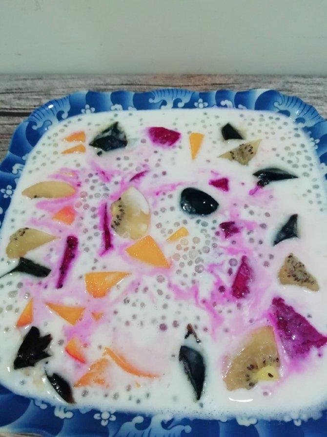 水果西米露