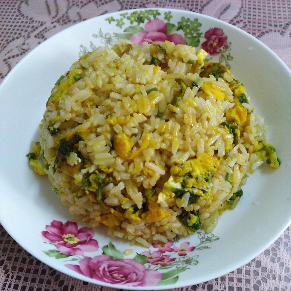 香椿蛋炒饭