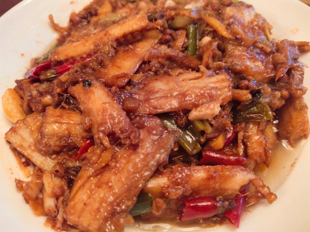 零失误的红烧带鱼，经典家常菜，吃了就忘不掉的味道