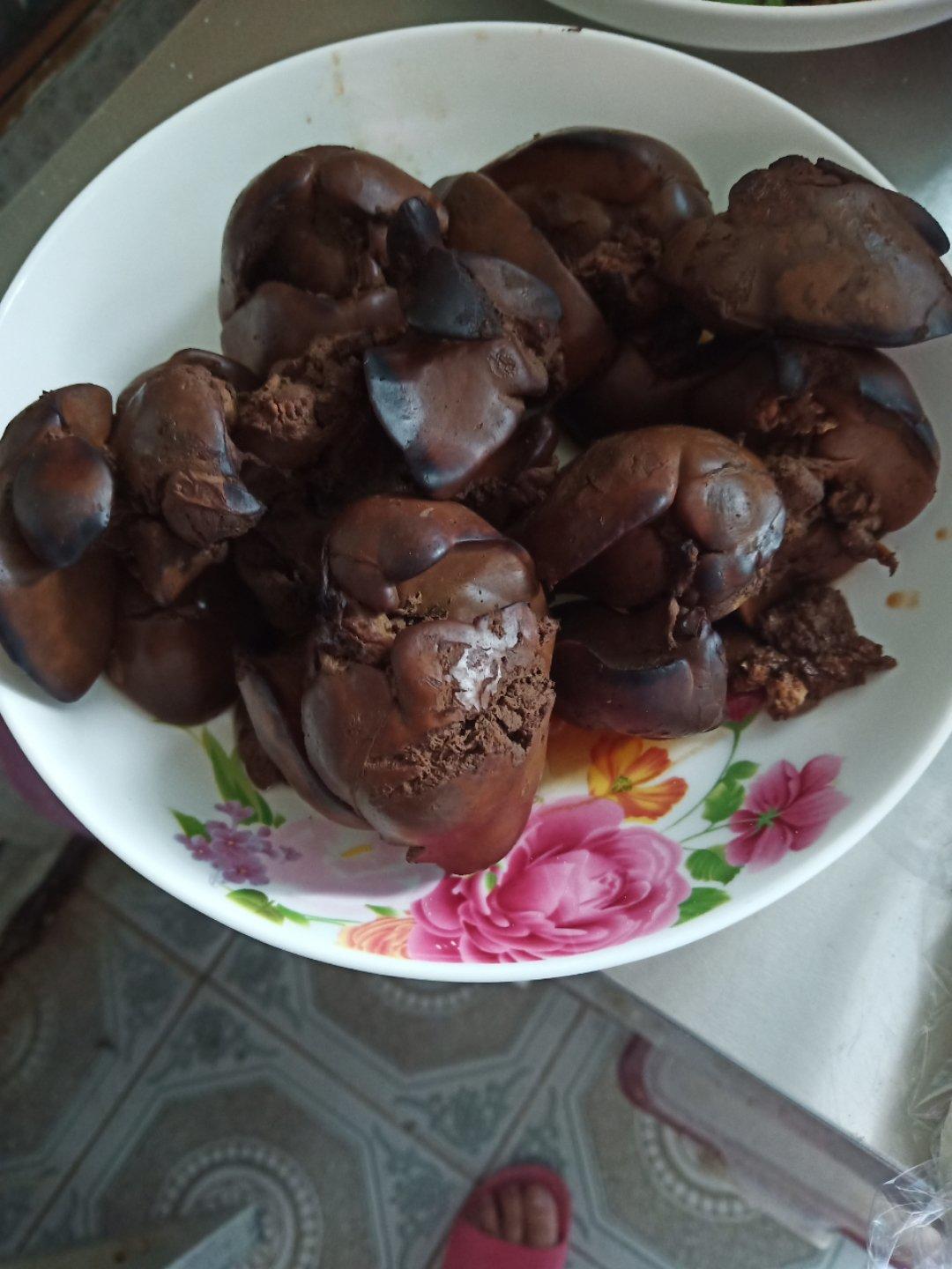 卤鸡肝