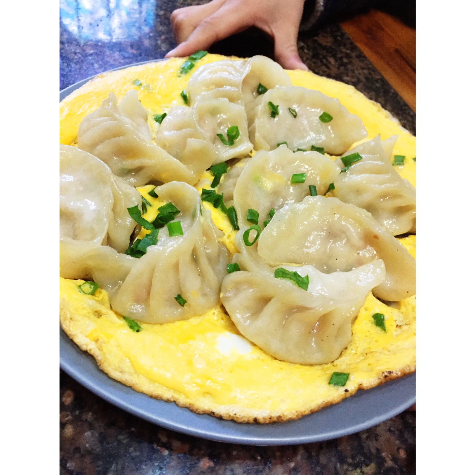 抱蛋煎饺