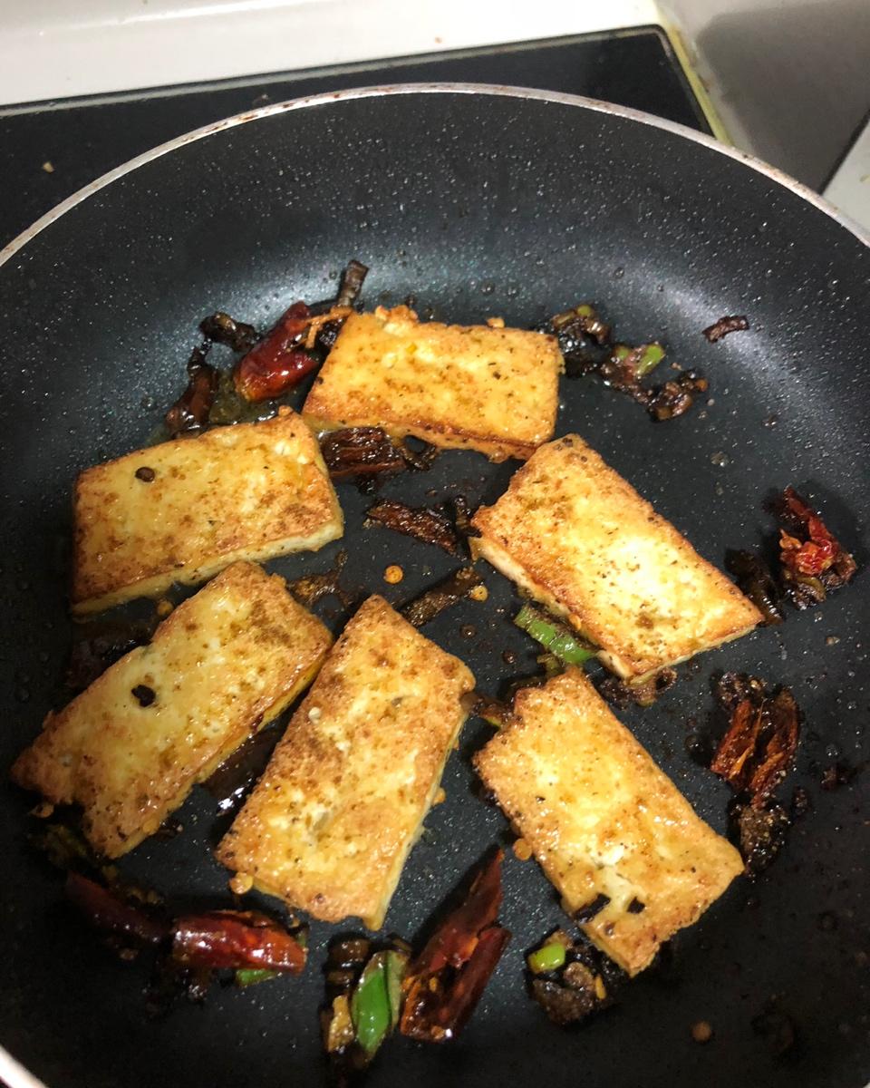 超走心的平底锅香煎豆腐（附视频）
