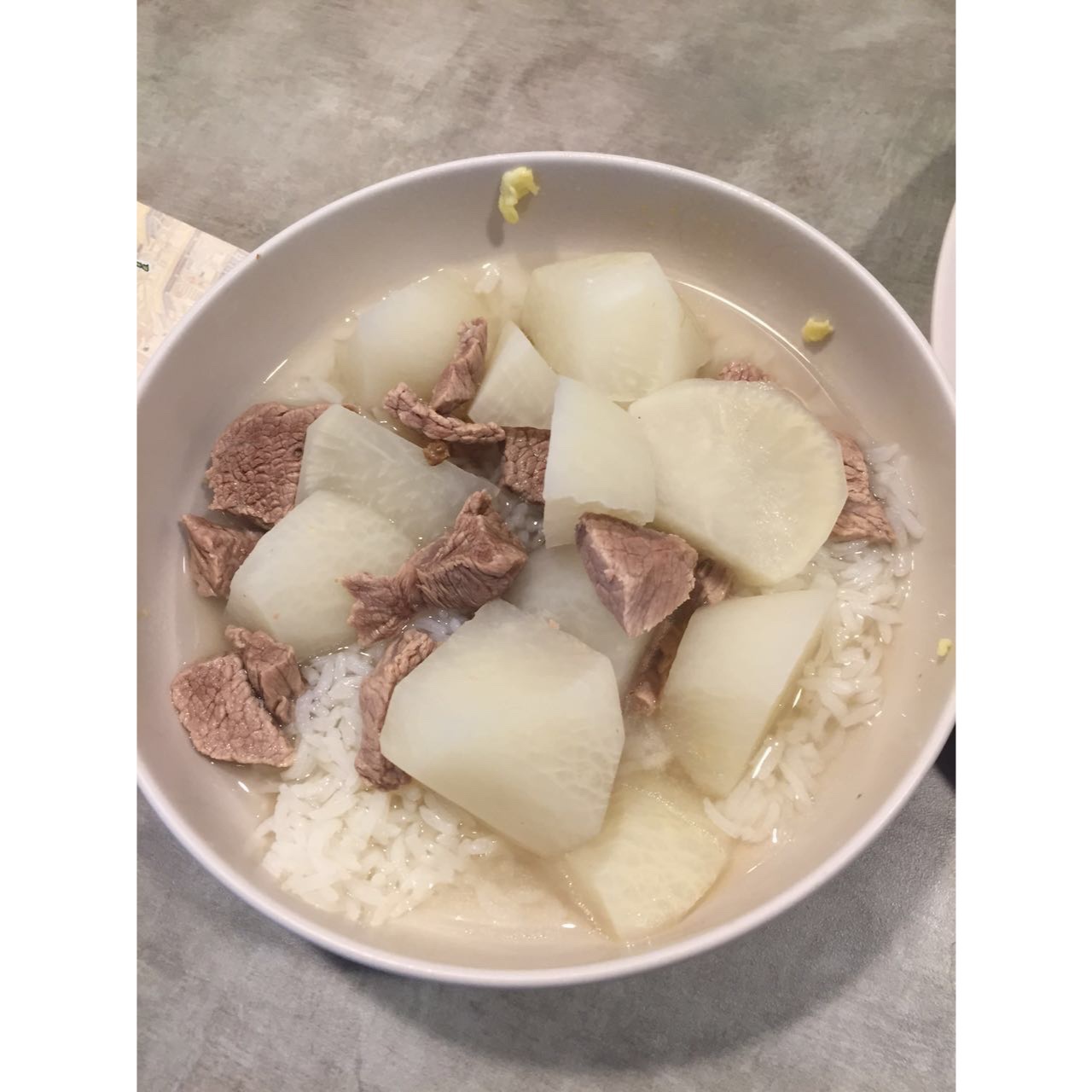 清炖白萝卜牛腩汤