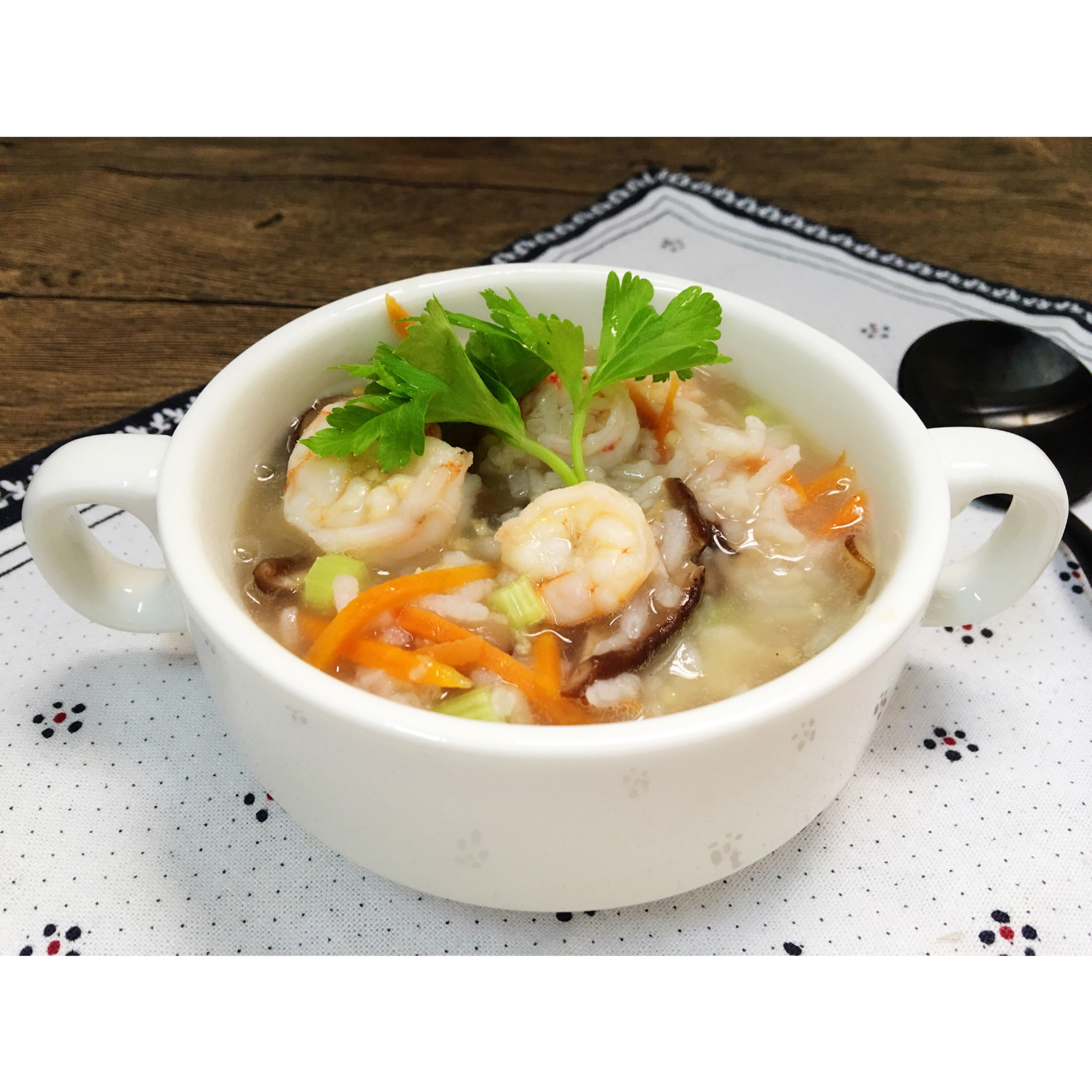 蔬菜虾仁粥