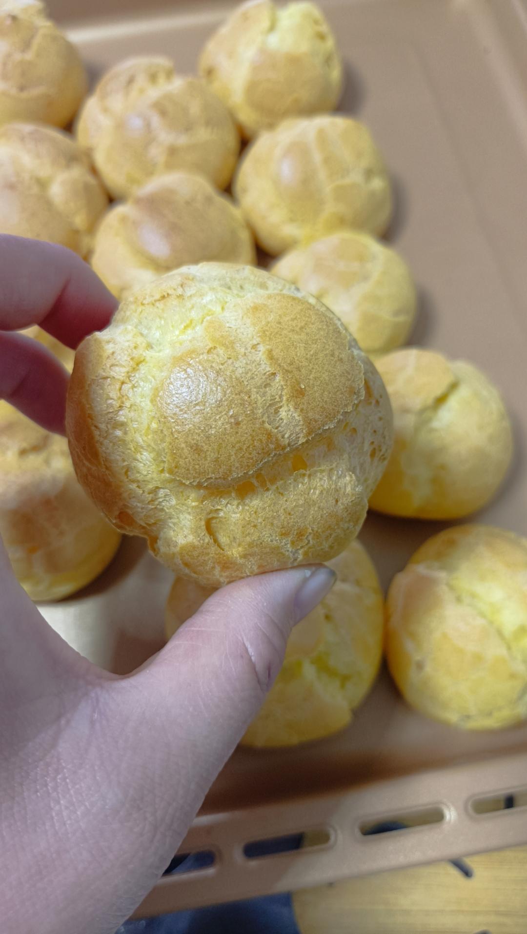 简单易成功的奶油小泡芙做法