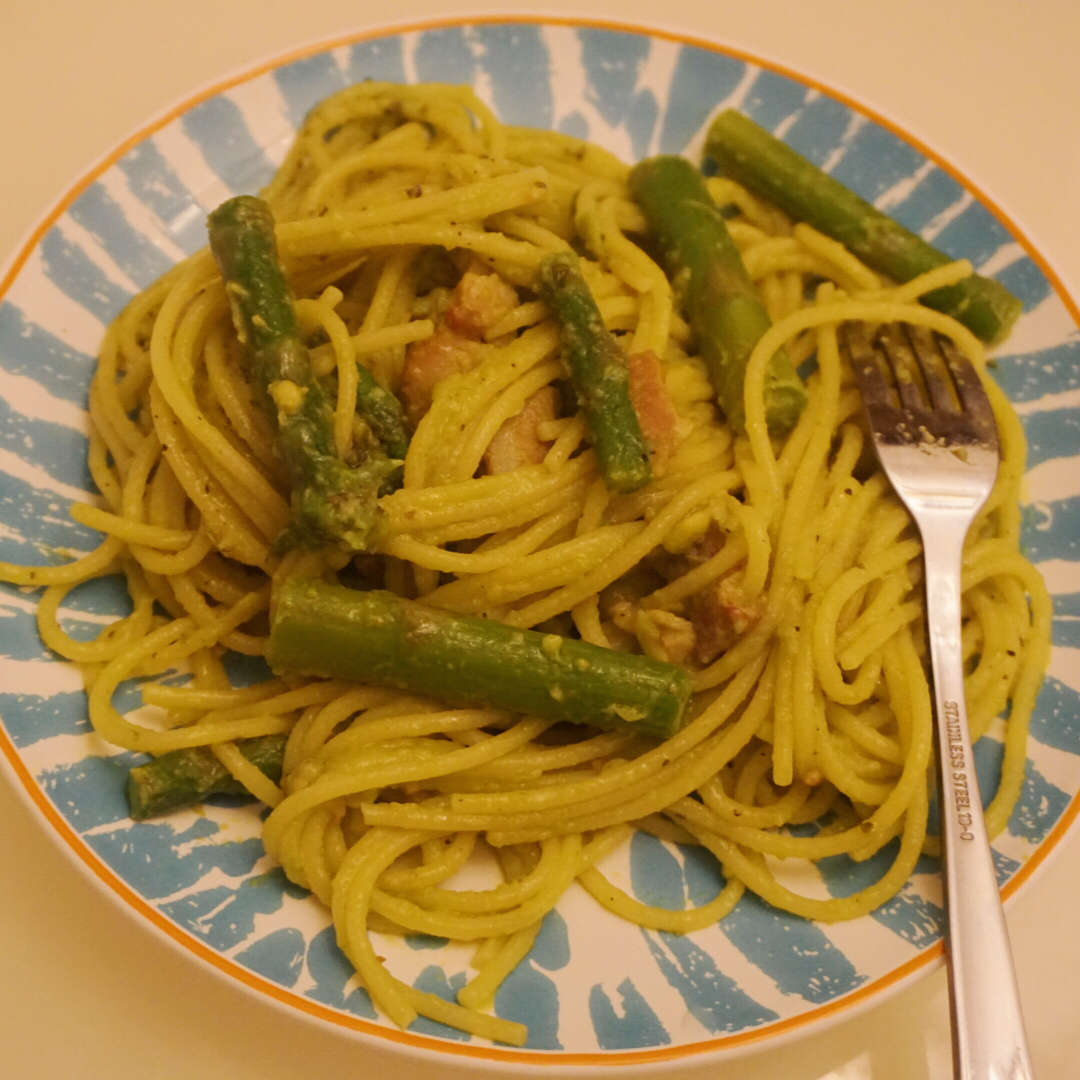 牛油果芦笋意面（Spaghetti with Avocado and Asparagus）