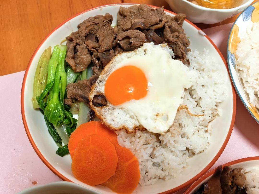 饭扫光！寿喜烧汁牛丼饭日式肥牛盖饭超简单