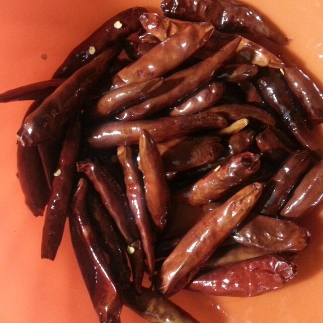 小吃 油炸白辣椒 求赞做的油炸白辣椒