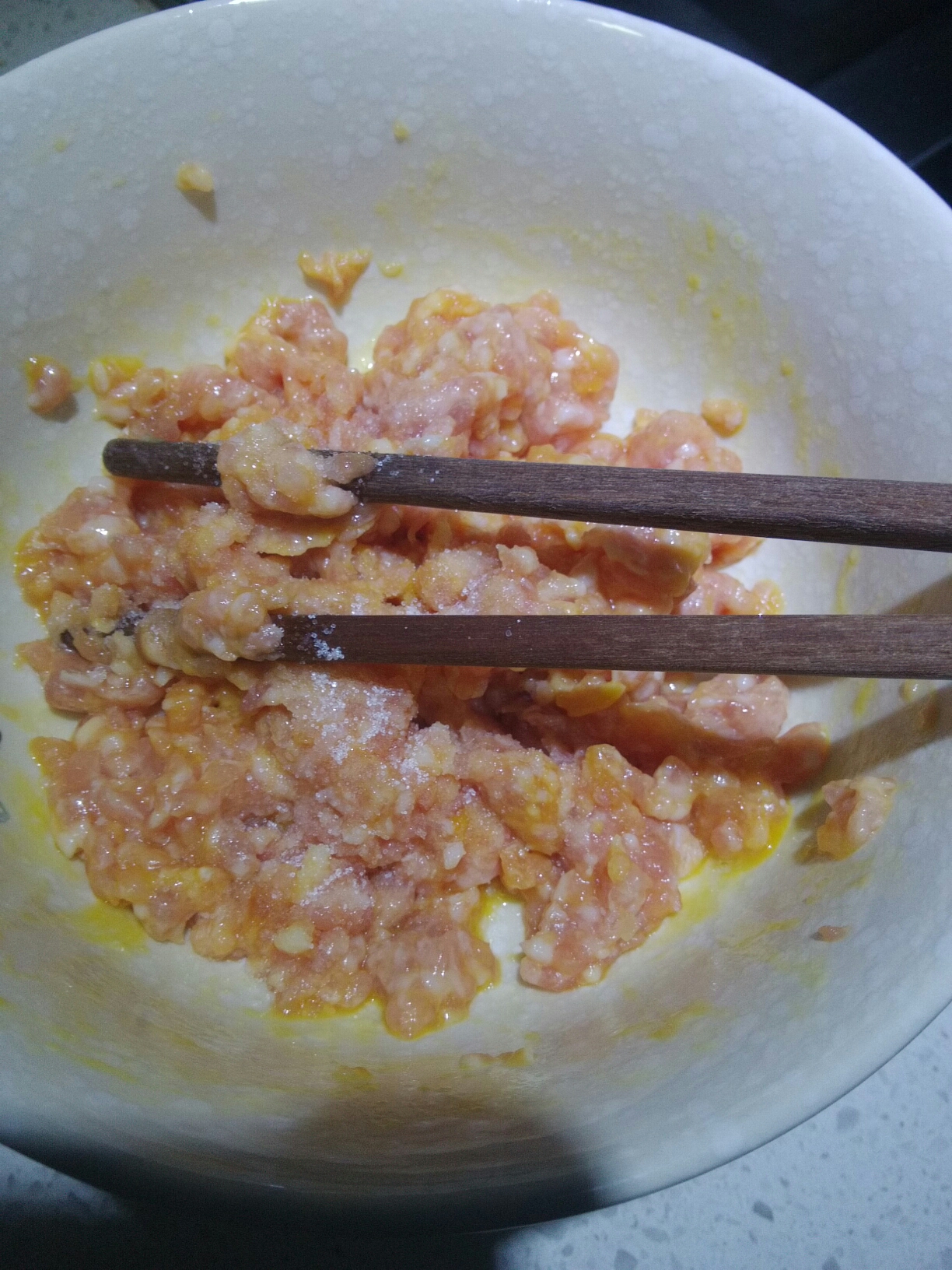 肉圆子青菜汤的做法 步骤1