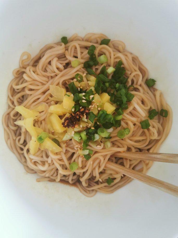 热干面