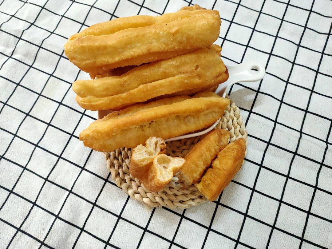 自制蓬松酥脆大油条