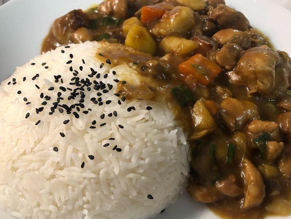 咖喱鸡肉饭