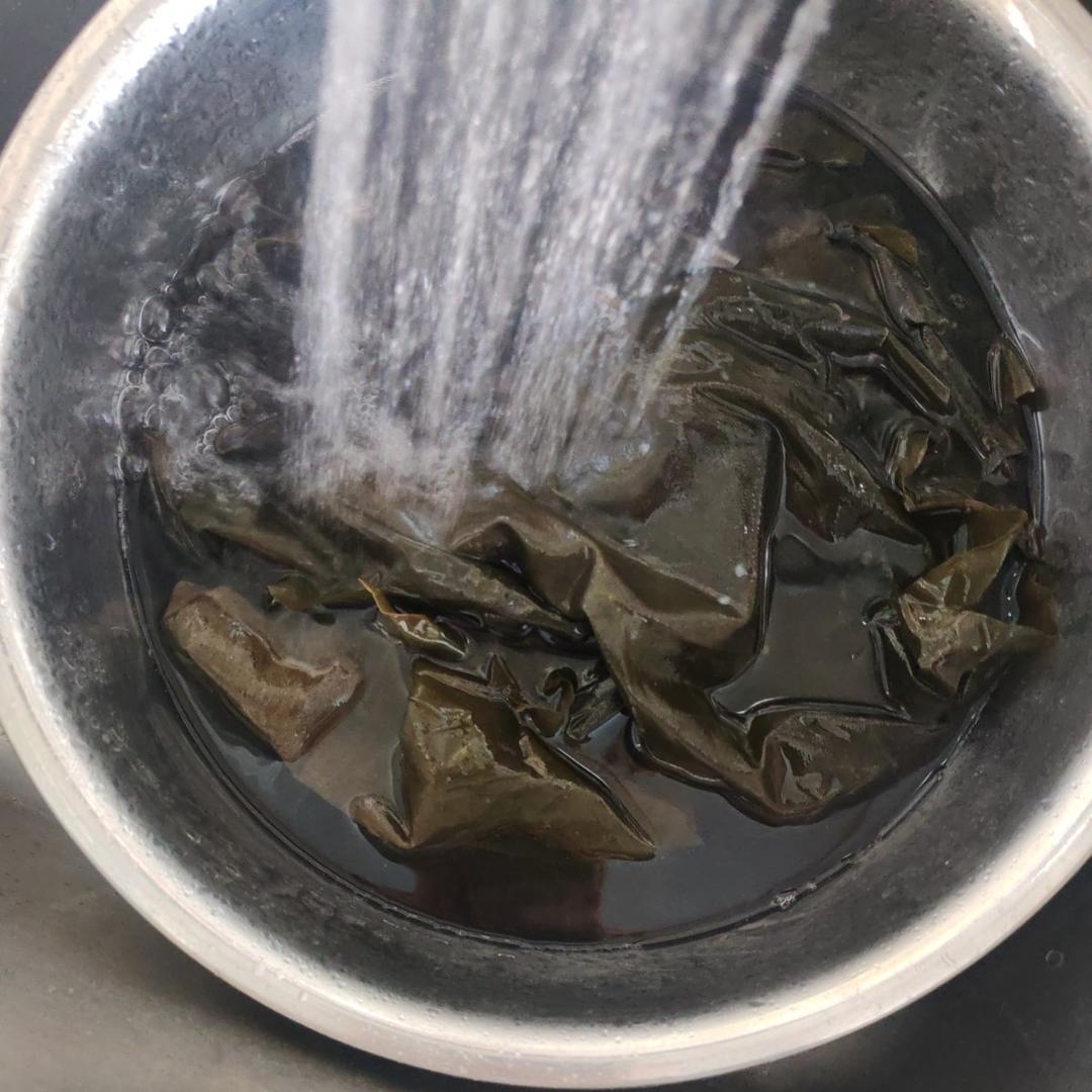泡发干海带