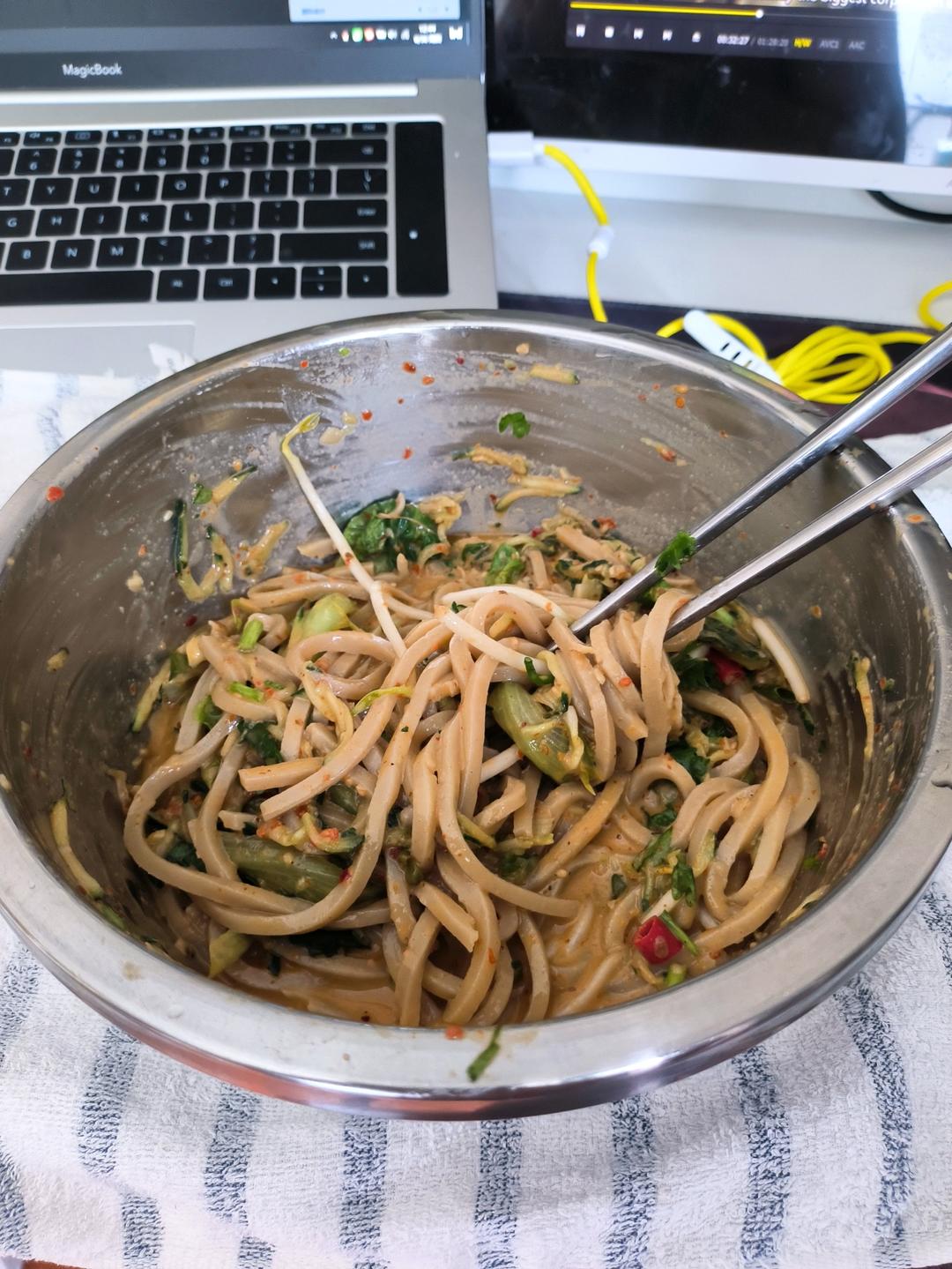 太香了 这个麻酱拌面我可以吃一辈子