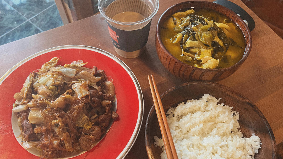 地道东北猪肉白菜炖粉条