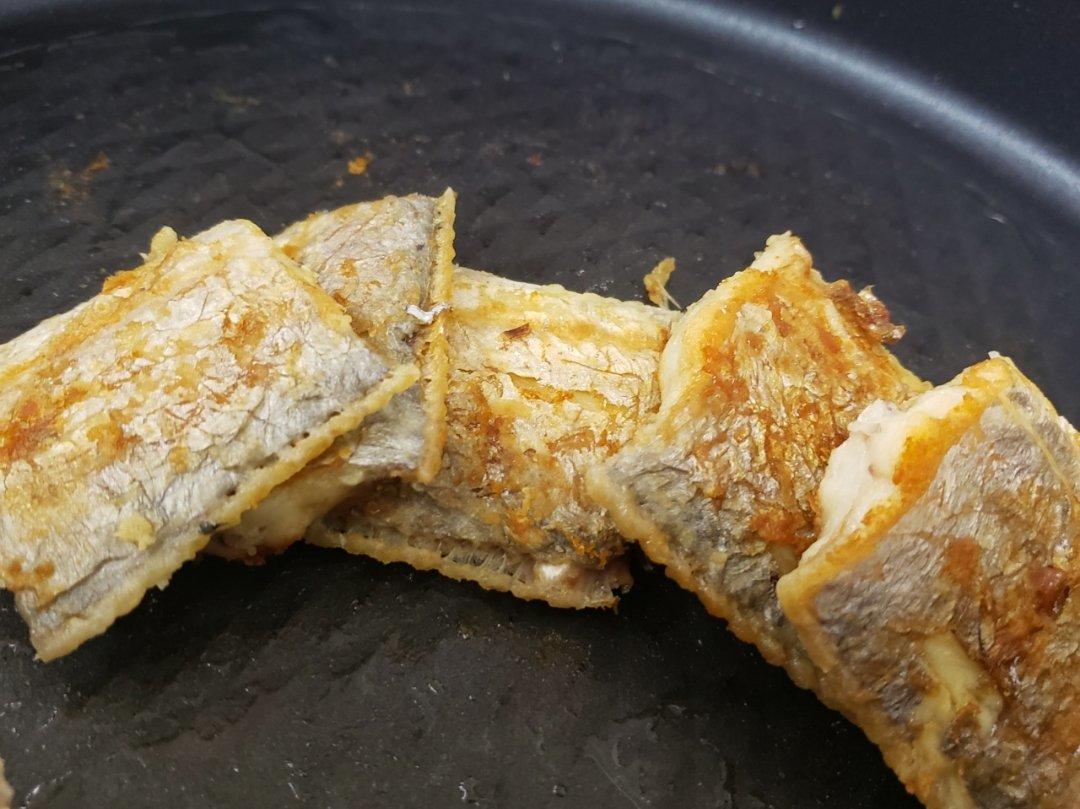 【香煎带鱼】附送超多煎鱼技巧~