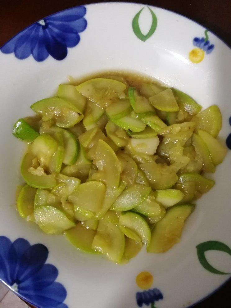 清炒西葫芦