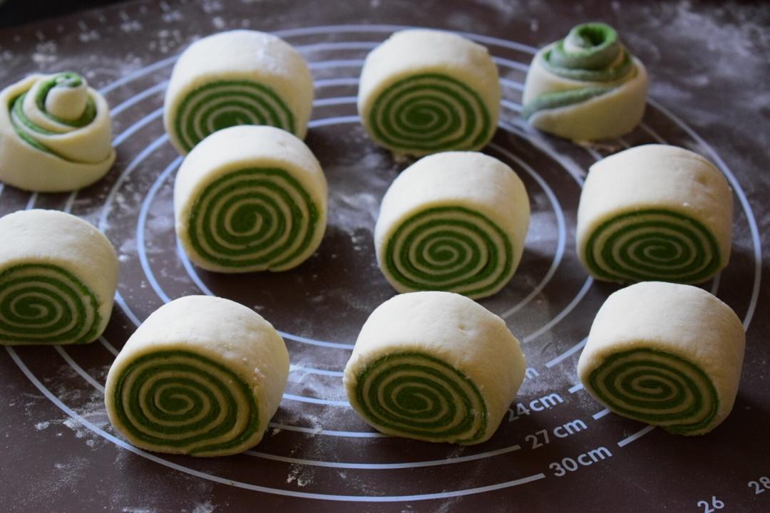 菠菜奶香双色馒头（一次发酵简易版）