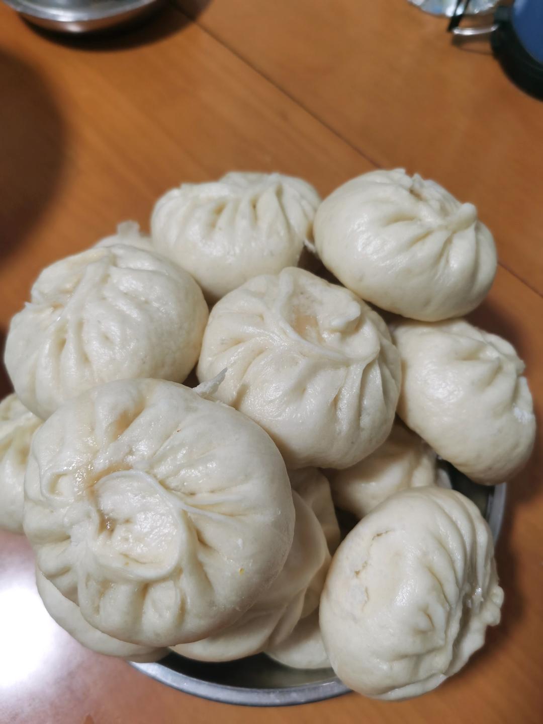 东北包子：猪肉酸菜馅