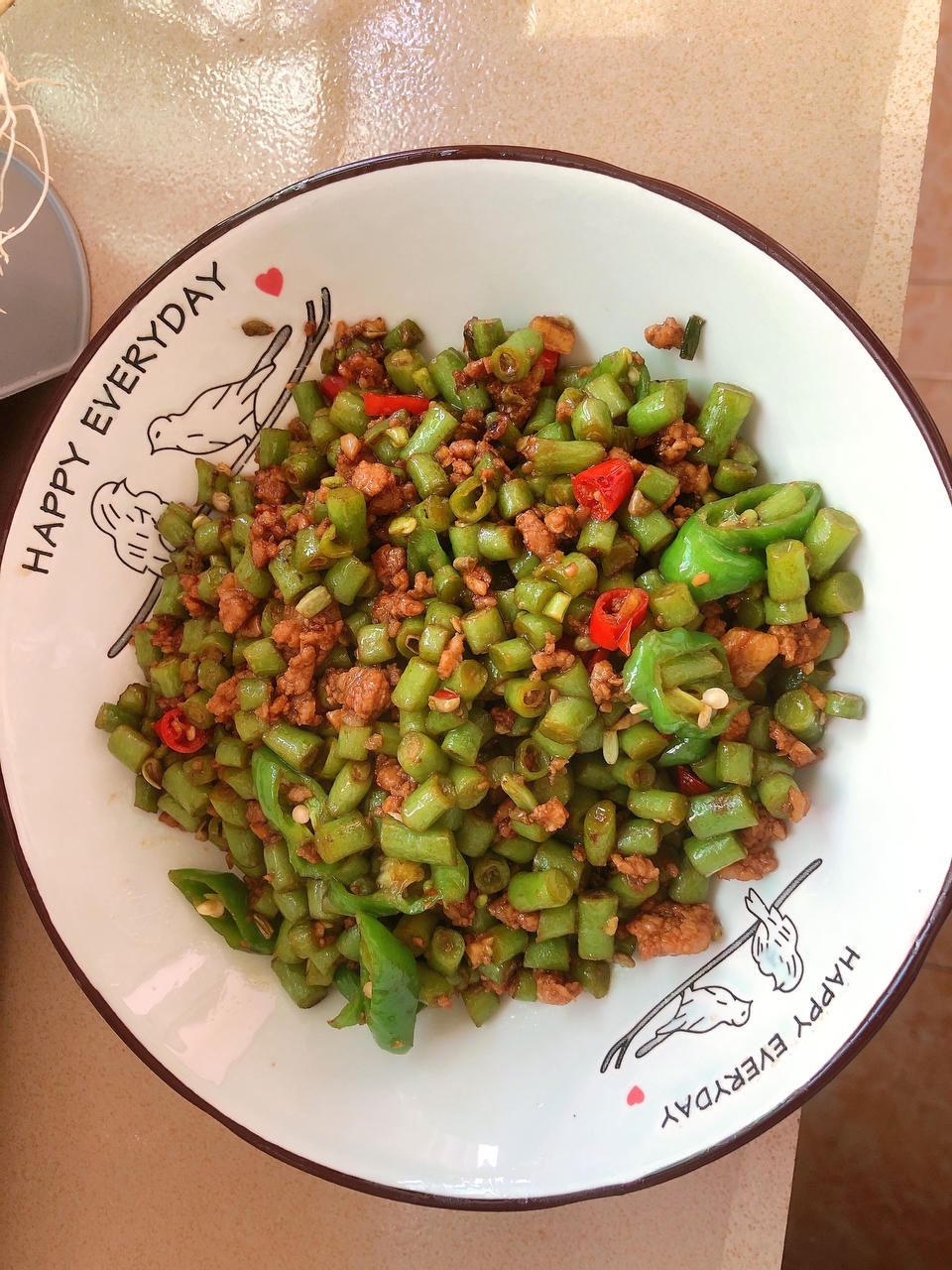 香辣过瘾，超级无敌下饭神器～豆角炒肉沫