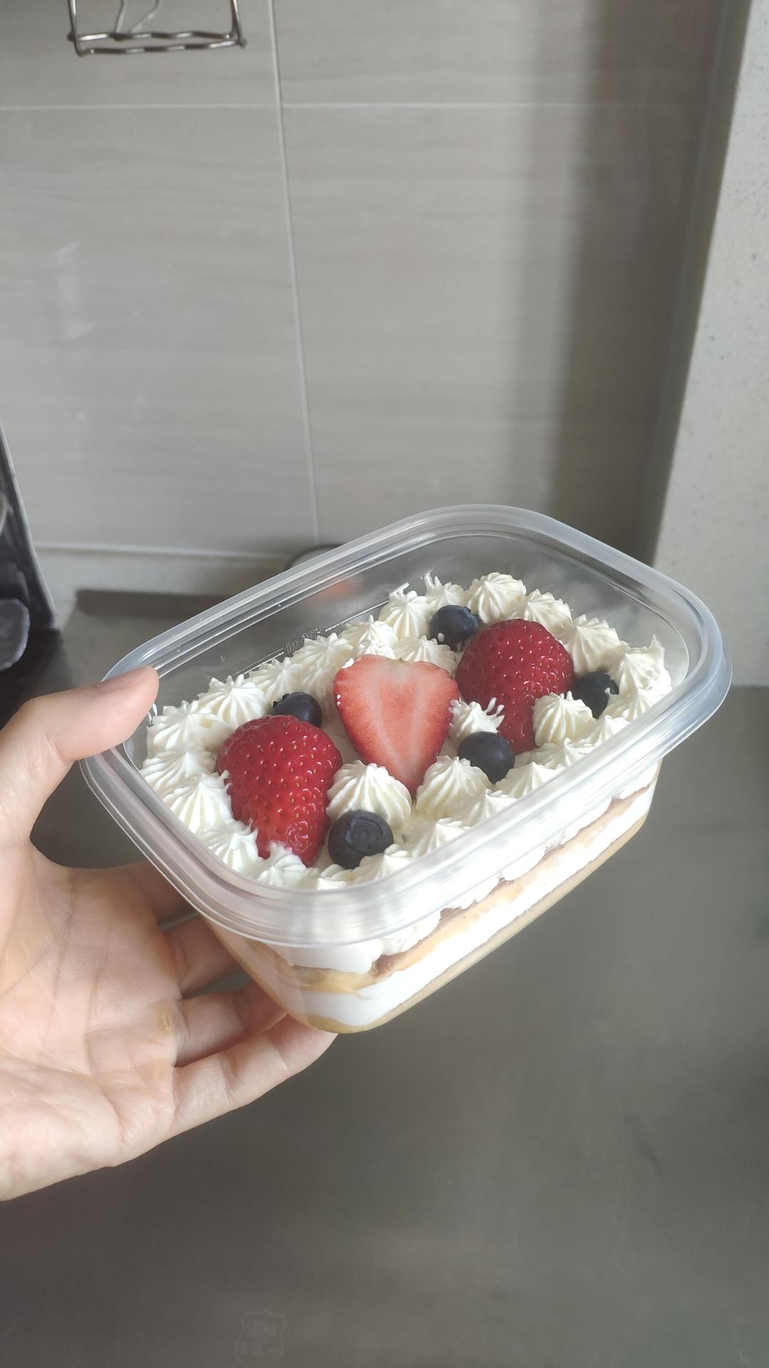 🍓高颜值草莓盒子蛋糕『简单快手』超详细