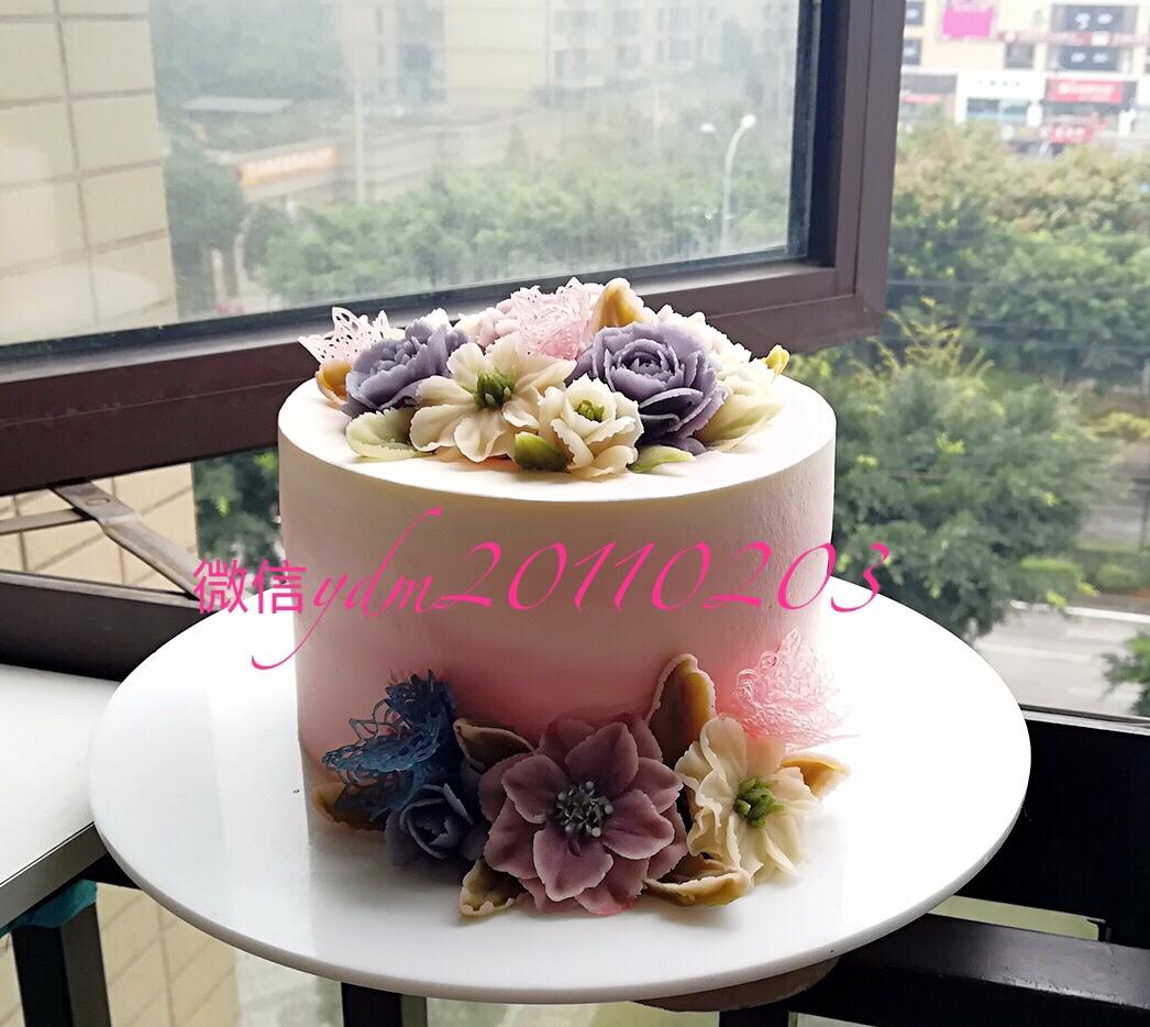 巧克力冰淇淋奶油