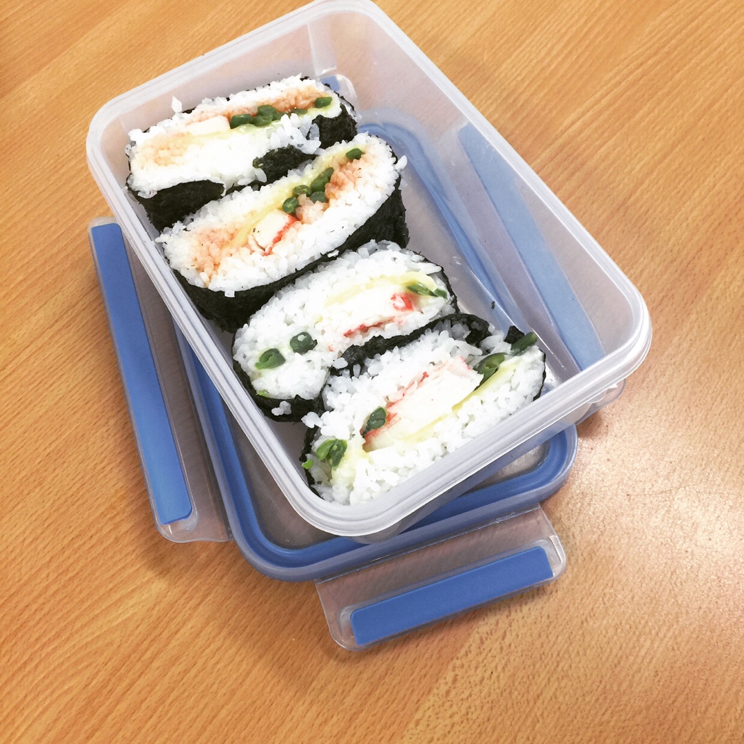 不用捏的饭团(おにぎらず)