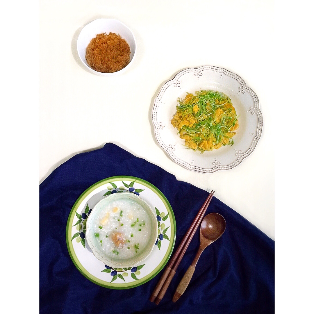 豌豆苗炒鸡蛋