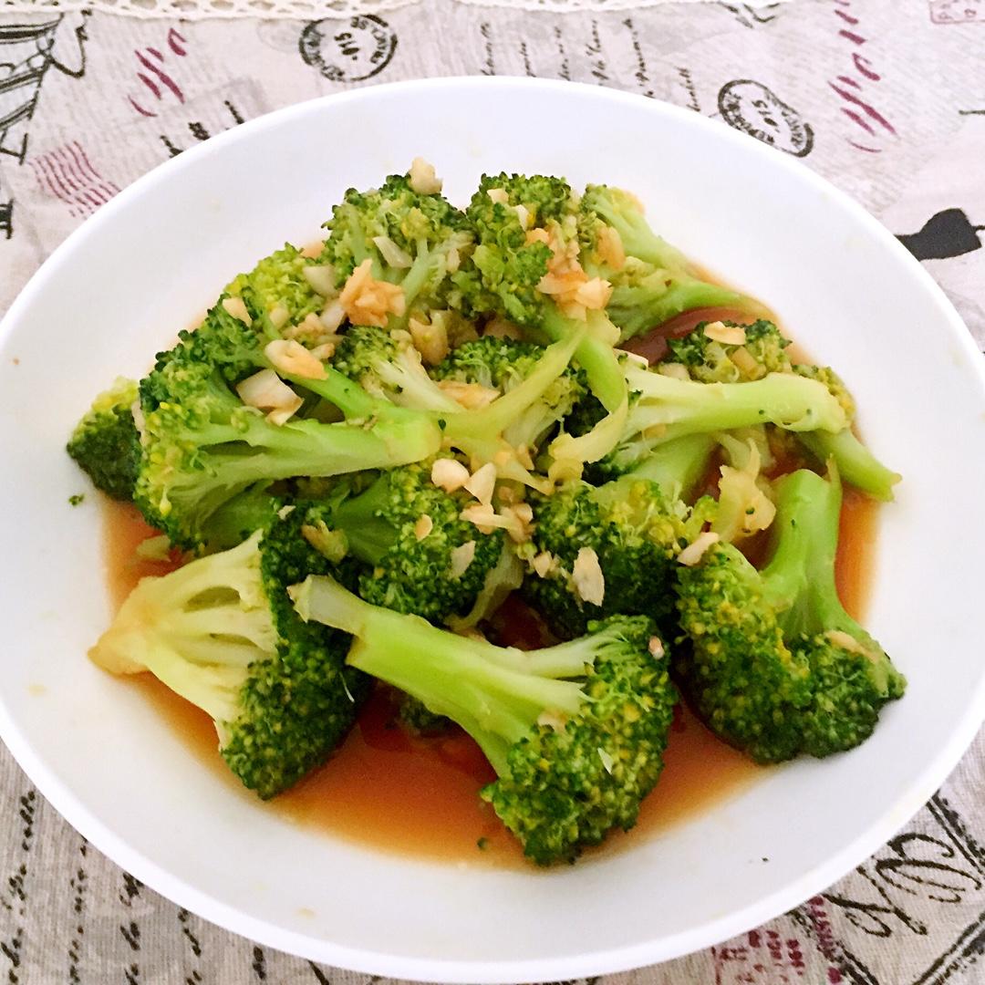 m巴洛克小姐做的豉油白灼西兰花