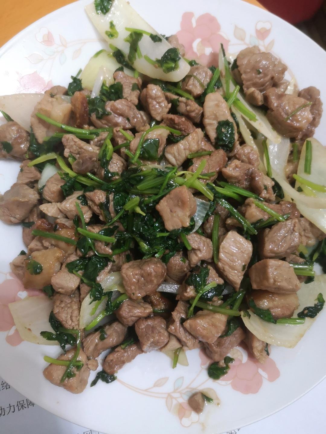 超越羊肉串的孜然爆炒羊肉
