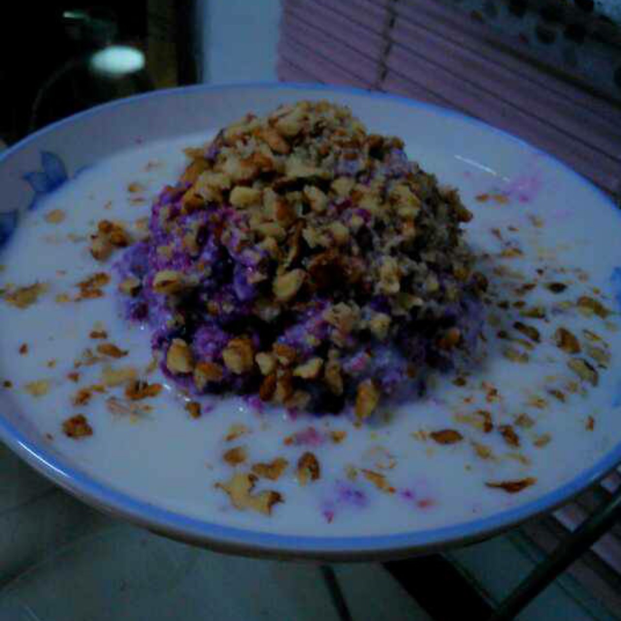 紫薯核桃酸奶甜品