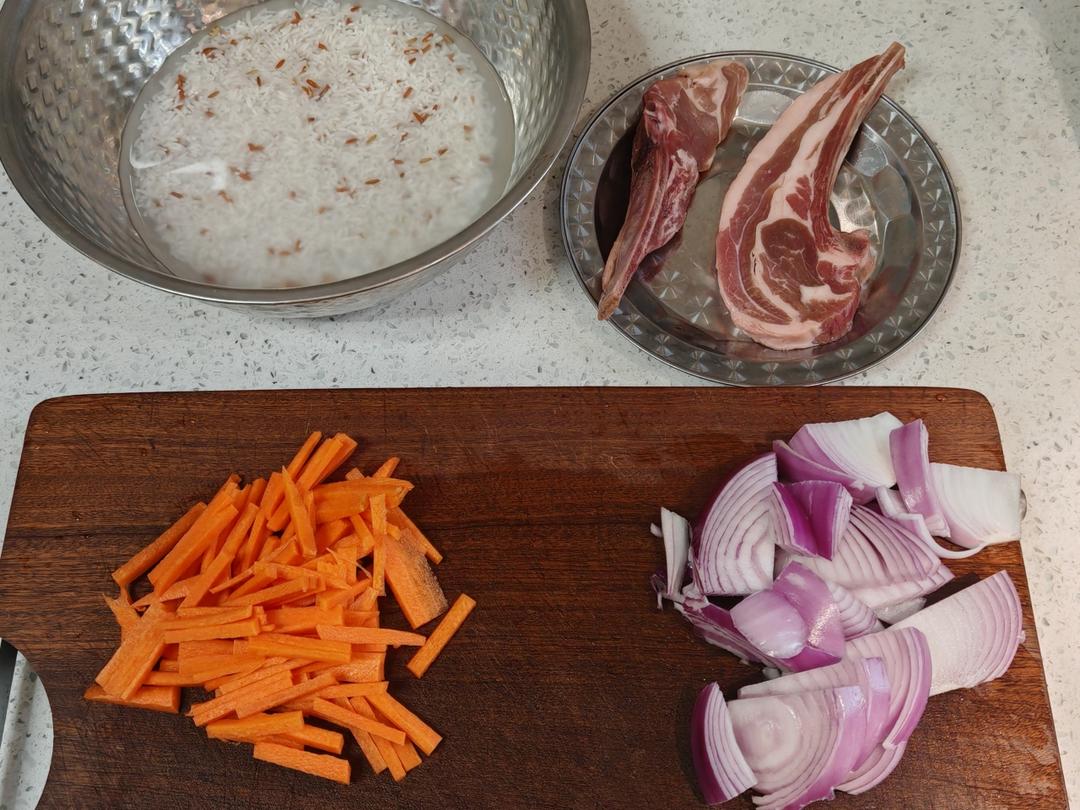 铸铁锅版羊肉手抓饭🐑。 （最简单的才最美味）